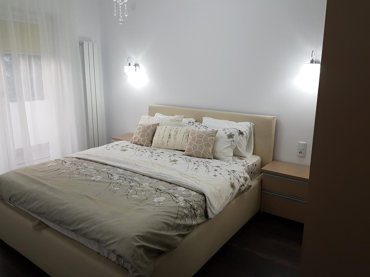 Sweet Bonami Apartment Sibiu Ngoại thất bức ảnh